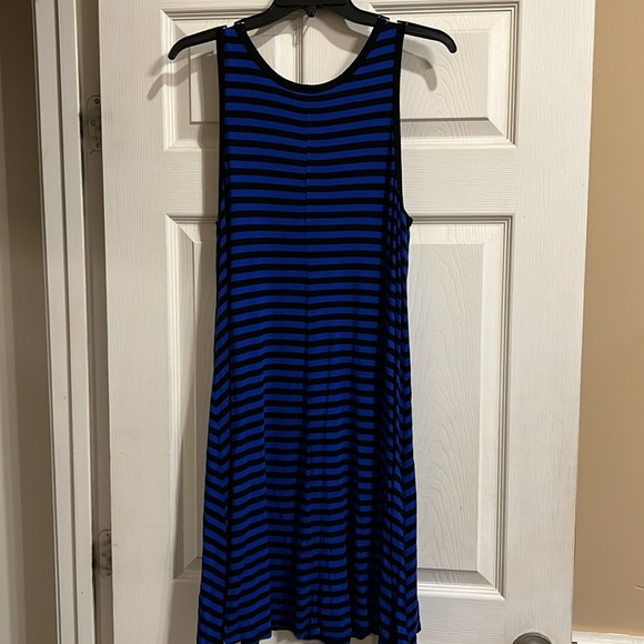 Old Navy Stripe Dress - Picture 2 of 4